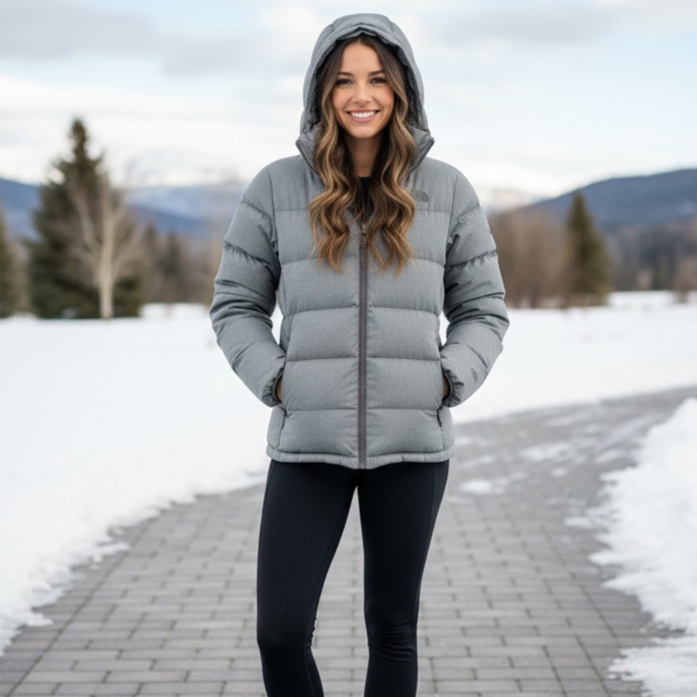 North Face coat- Women’s - Medium - lightly worn